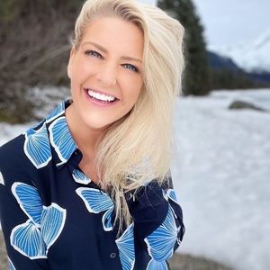 Cabi Regal Blouse size Large